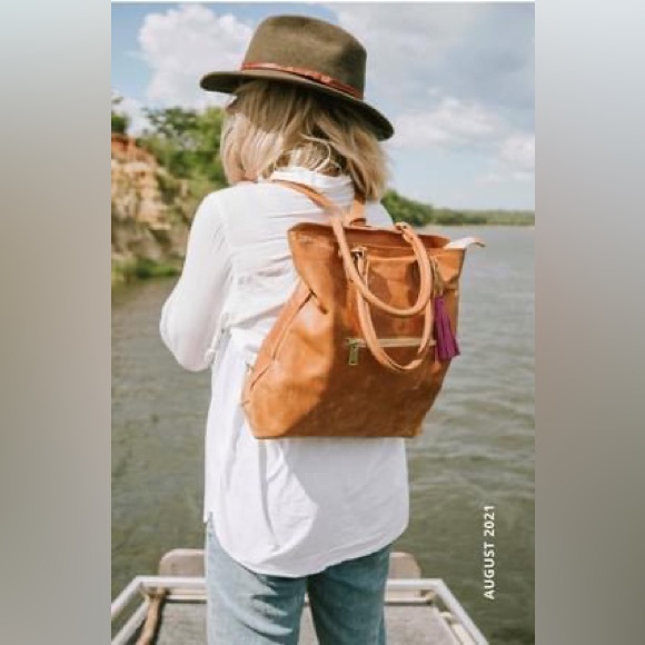 - Sustainable Sseko  Convertible Multicolor Canvas Zipper Tote, Backpack - Picture 9 of 10